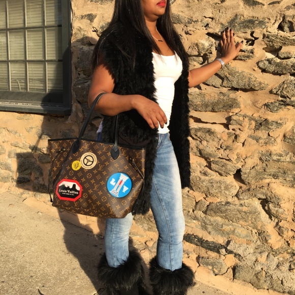 Galilani Boot in Black Suede - Picture 5 of 6